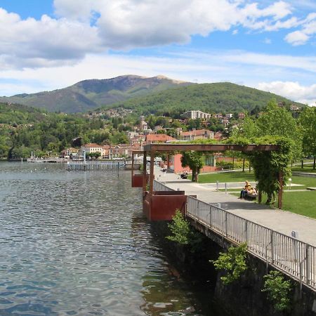 Apartment Del Sole-3 By Interhome Luino Bagian luar foto