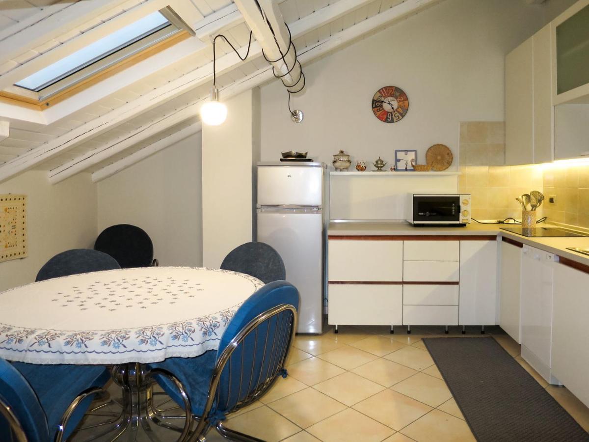 Apartment Del Sole-3 By Interhome Luino Bagian luar foto